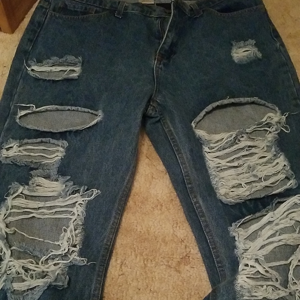 High waist boyfriend distressed jeans.